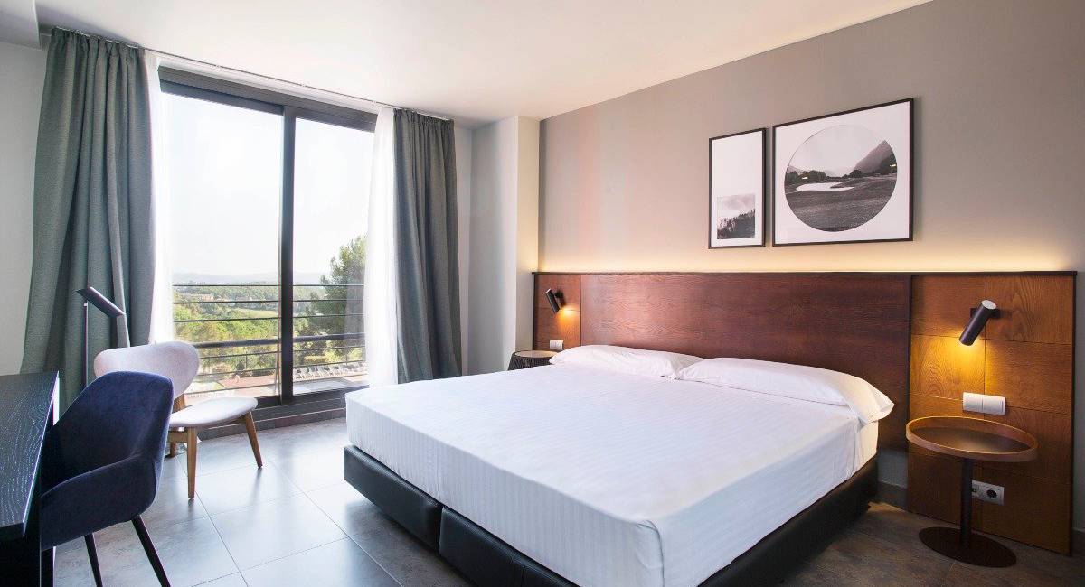 Familiar deluxe Hotel Barcelona Golf 4* Sup Sant Esteve Sesrovires